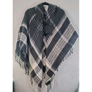 Apt 9 Womens Poncho One Size Gray Plaid Metallic‎  Button Closure Wrap